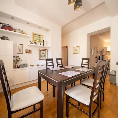 Apartamento One Bedroom Center Cracovia