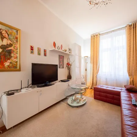 Apartman One Bedroom Center *
