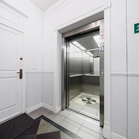 Lägenhet One Bedroom Center