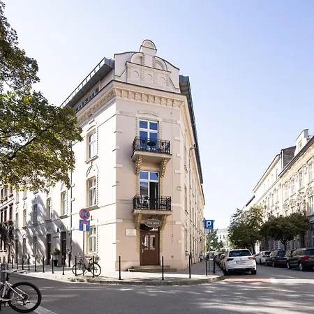 One Bedroom Center Lägenhet *